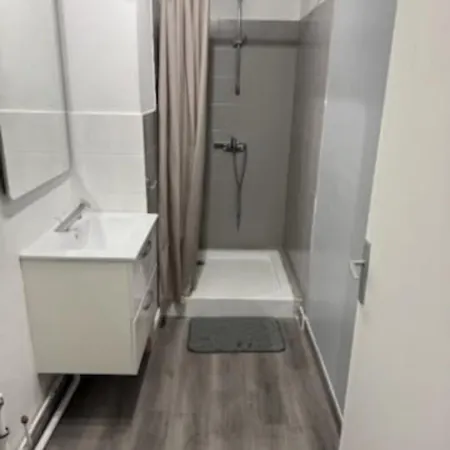 Sejourner Chez Roto Апартаменты Cambronne-les-Ribecourt